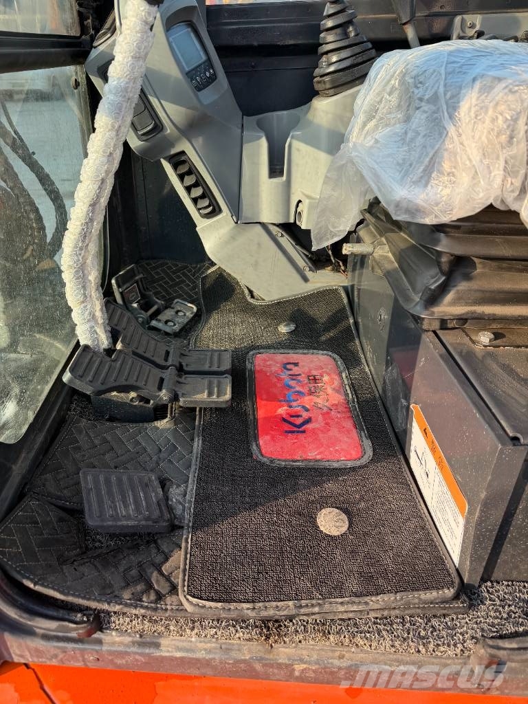 Kubota KX 057-4 حفارات صغيرة أقل من 7 طن (حفارات صغيرة)