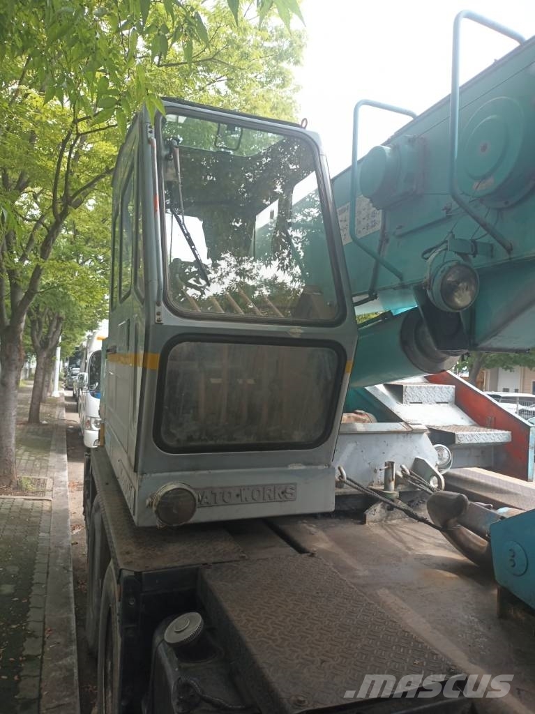 Kato NK 200 H V Γερανοί ανώμαλου εδάφους