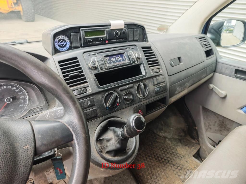 Volkswagen Transporter 2.0 TDI 4Motion 3 Persons Clutch Defec Κλειστού τύπου