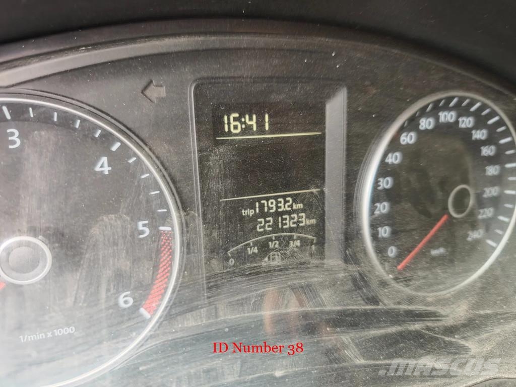 Volkswagen Transporter 2.0 TDI 4Motion 3 Persons Clutch Defec Κλειστού τύπου