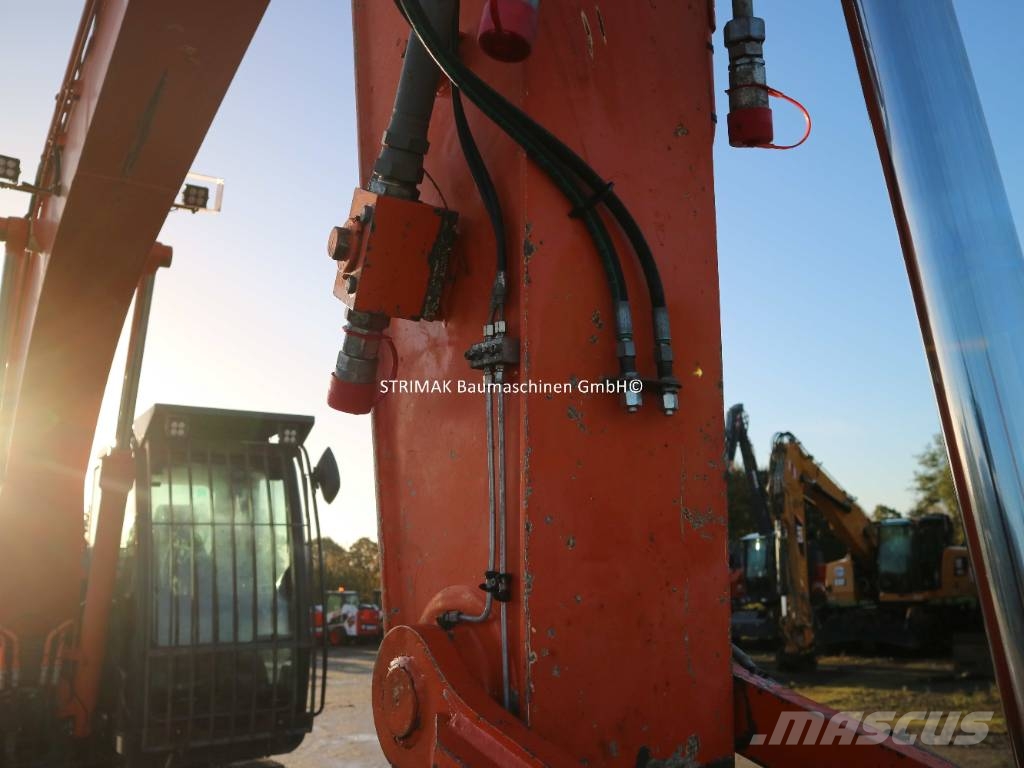 Hitachi ZX 210 LC-5B Excavatoare pe șenile