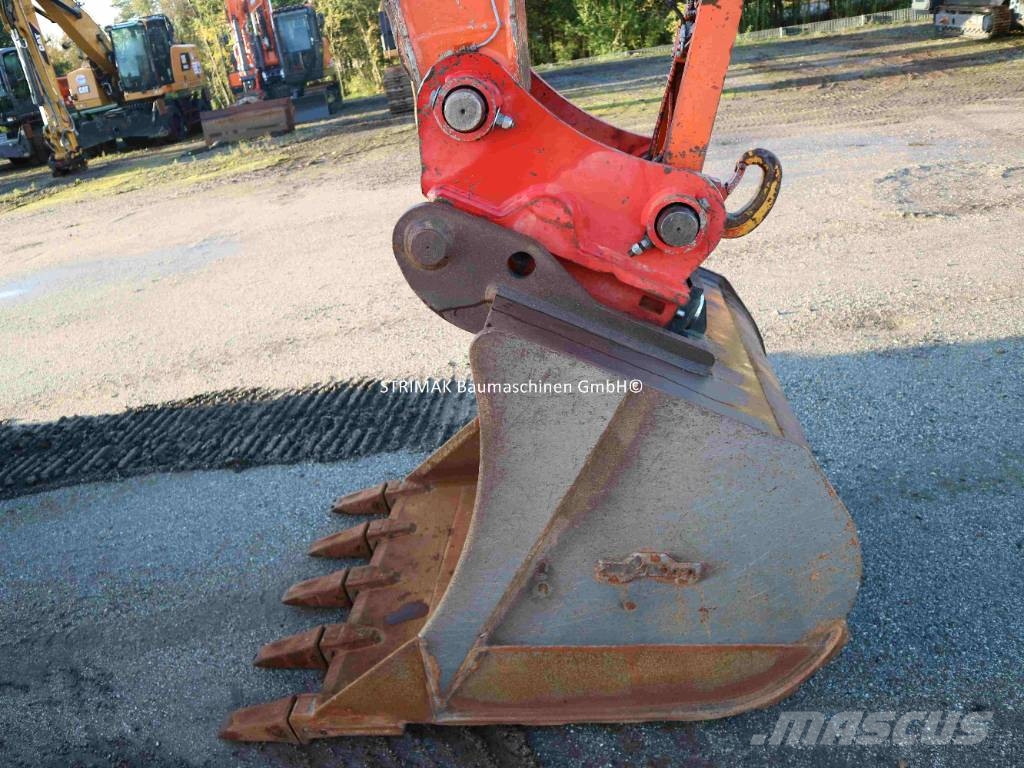 Hitachi ZX 210 LC-5B Excavatoare pe șenile