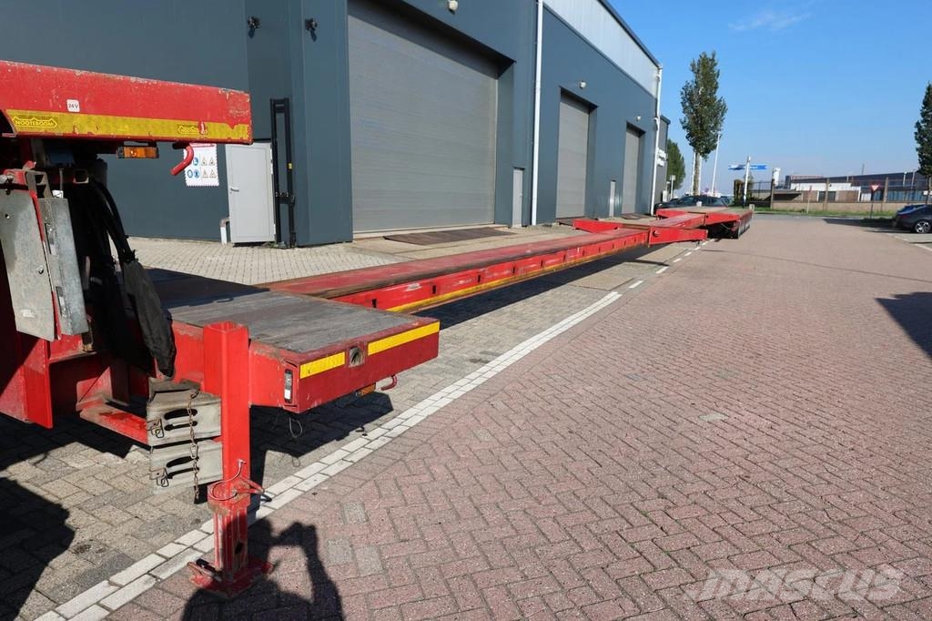 Nooteboom MCO-121-08V, double extendable 8-Axle Semi-Trailer Diepladers