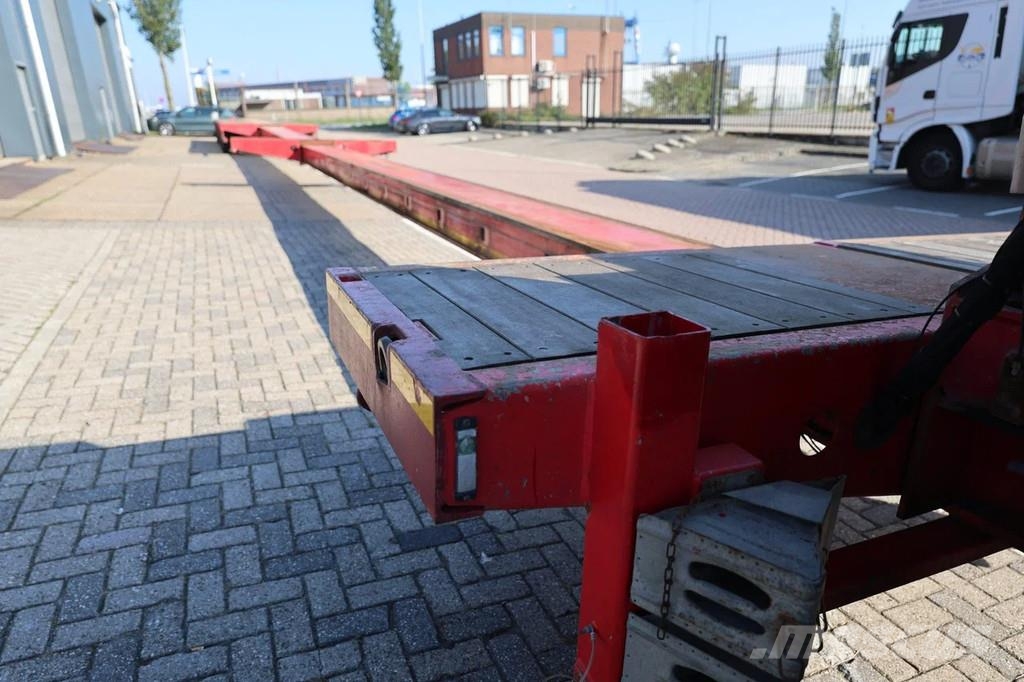 Nooteboom MCO-121-08V, double extendable 8-Axle Semi-Trailer Diepladers