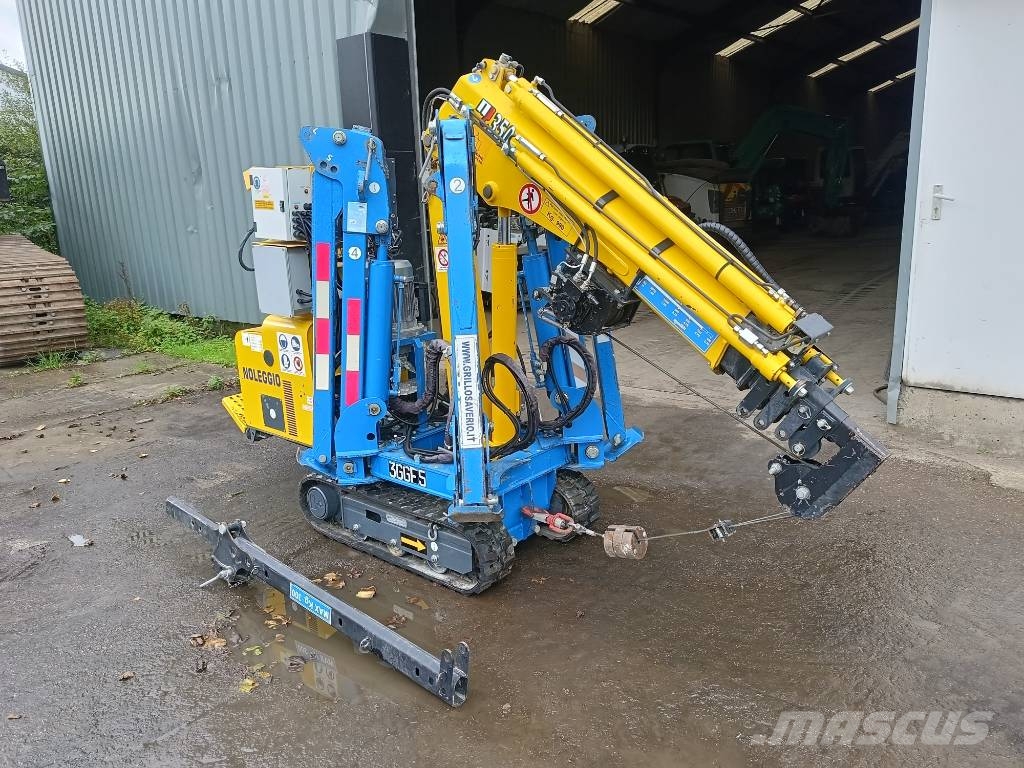 kegiom 350 4E hybride minicrane maeda jekko 2,400 kg Mini cranes