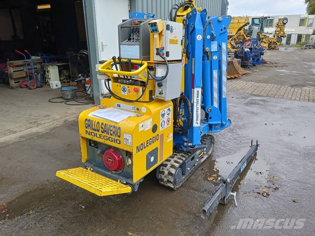 kegiom 350 4E hybride minicrane maeda jekko 2,400 kg Mini cranes