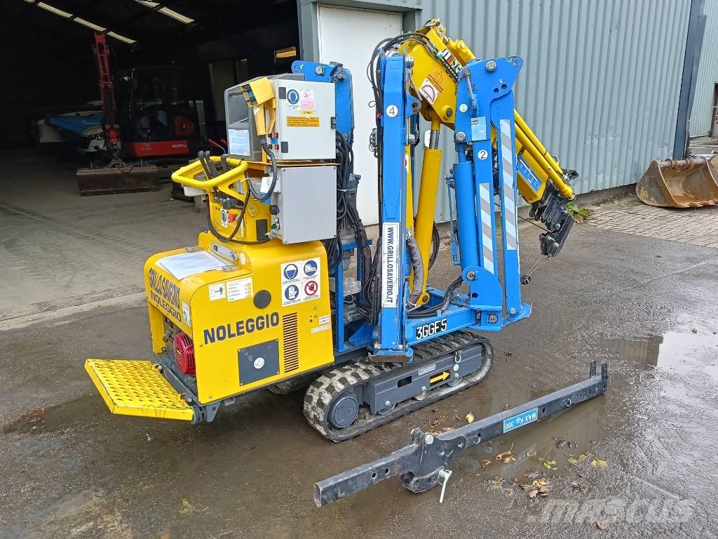 kegiom 350 4E hybride minicrane maeda jekko 2,400 kg Mini cranes