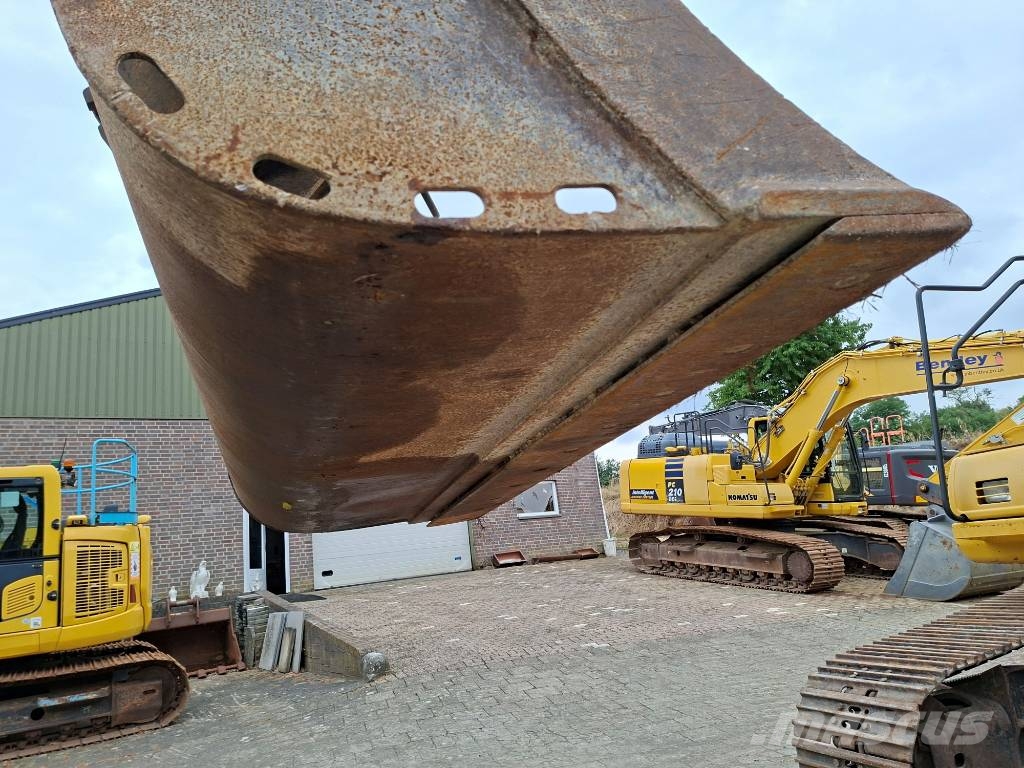 Trevibenne tiltingbucket / kantelbak CW 40 / 20-30 tonne exca Kanalak