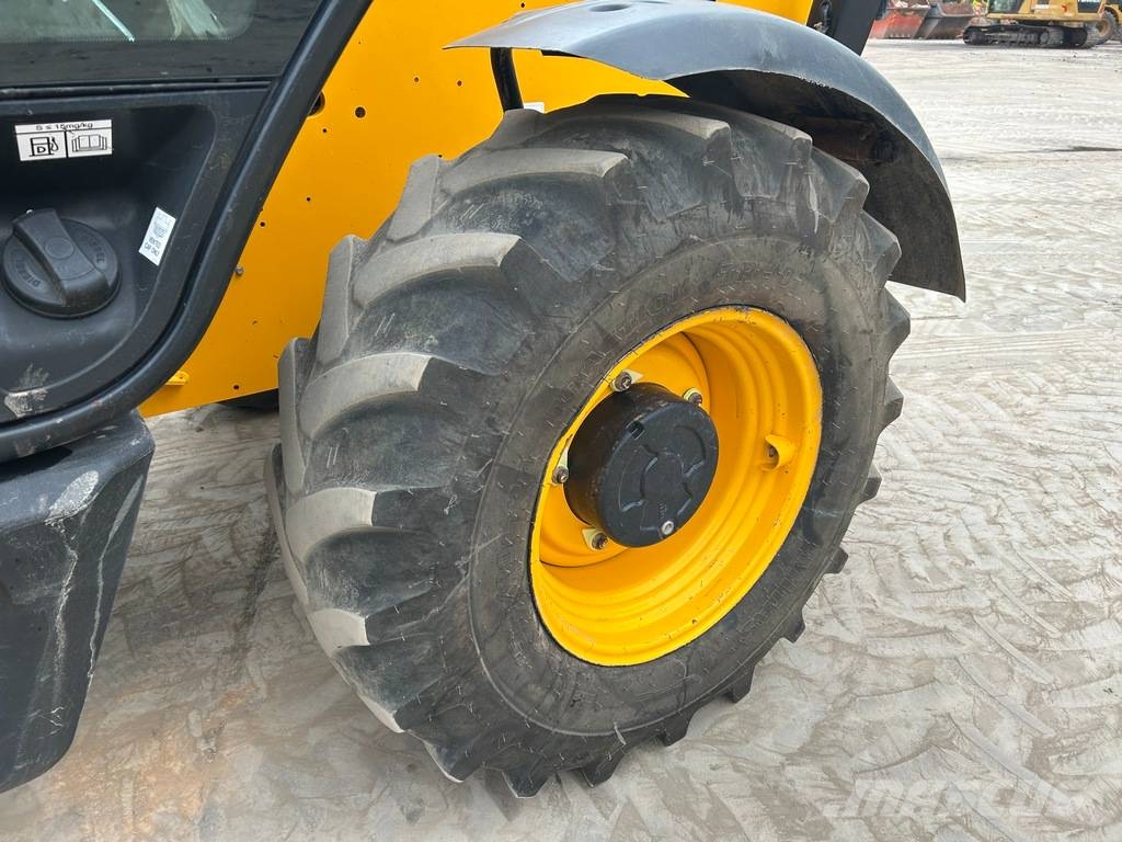 JCB 540-140 Teleskoplader