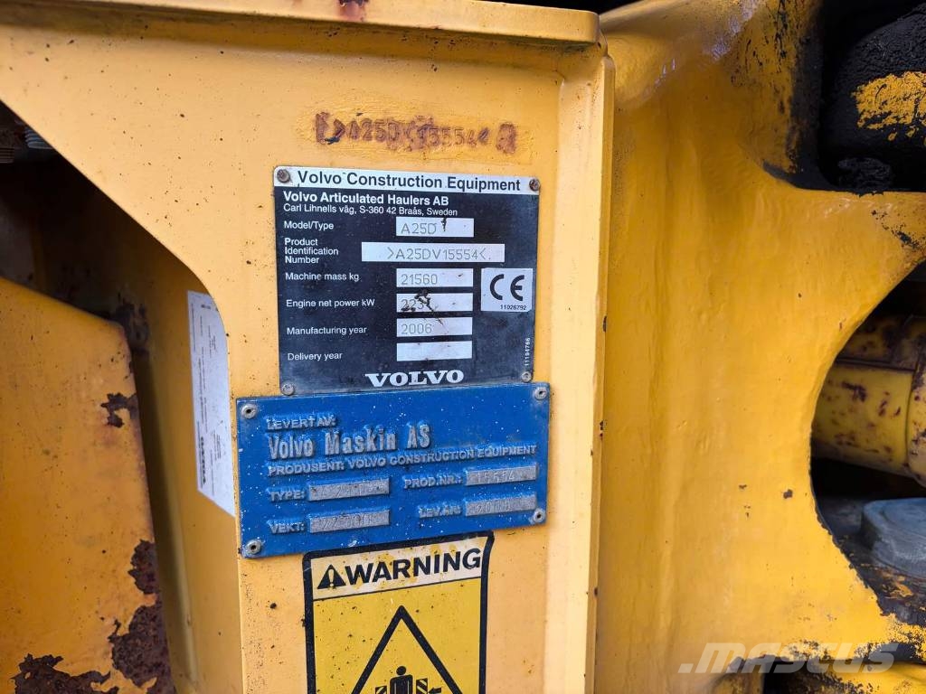 Volvo A 25 D Zglobni damperi