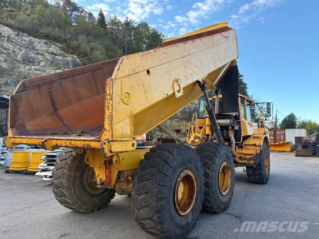 Volvo A 25 D Zglobni damperi