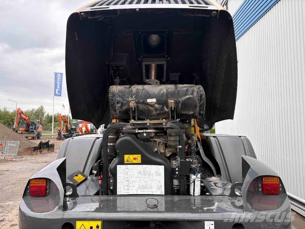 CASE 721 G Wielladers