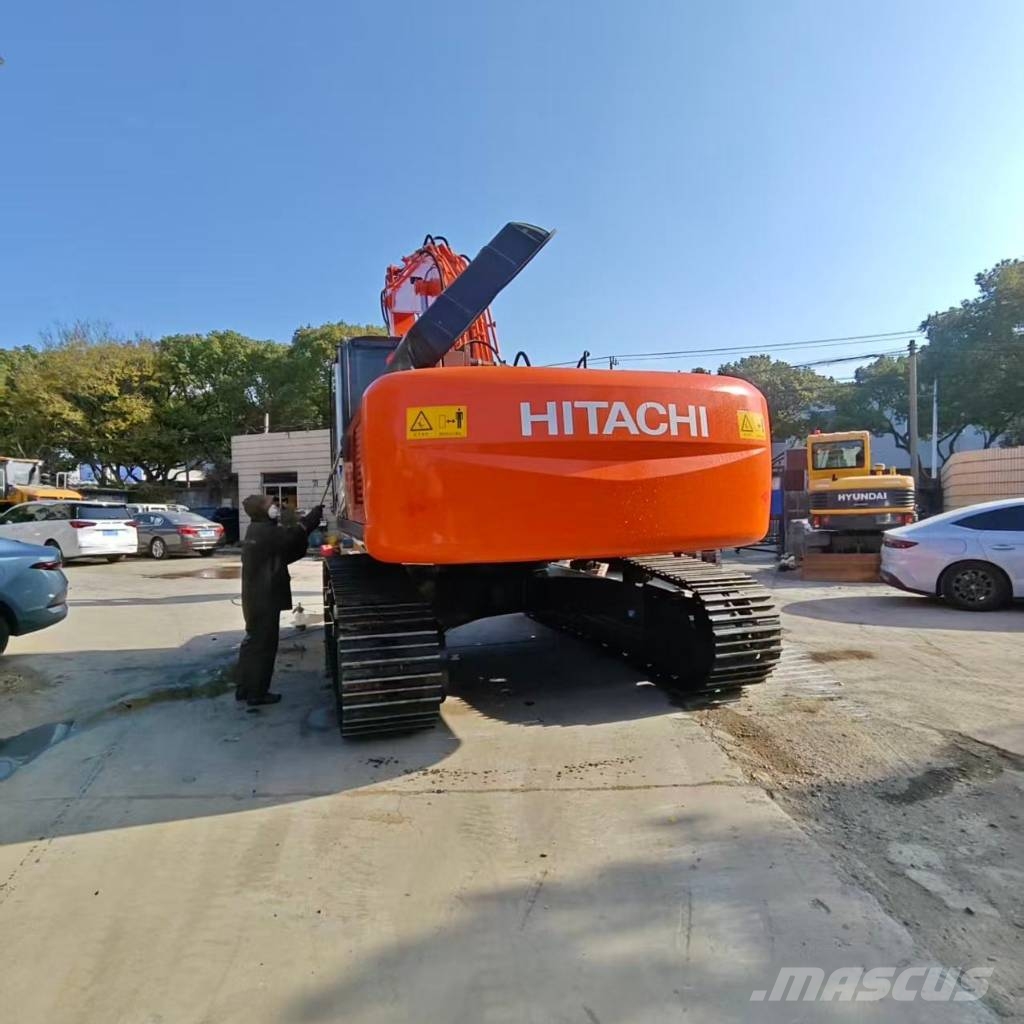 Hitachi ZX 270 Crawler excavators