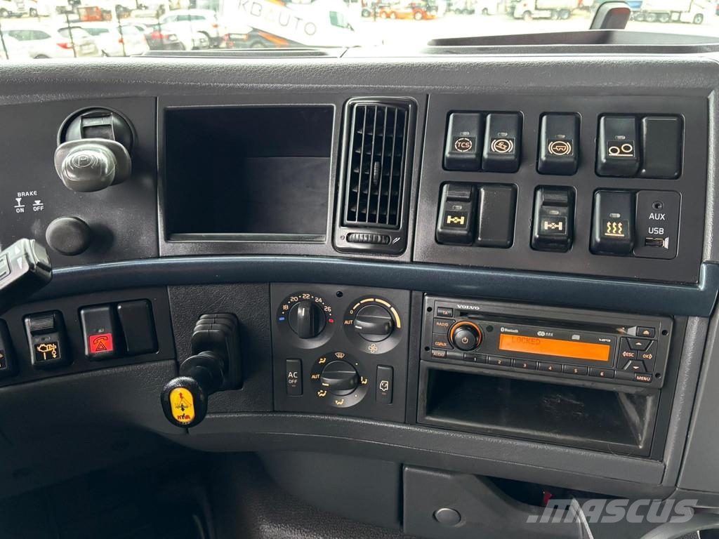 Volvo FH 500 6x2 GLOBE XL / HYDRAULICS Vlačilci