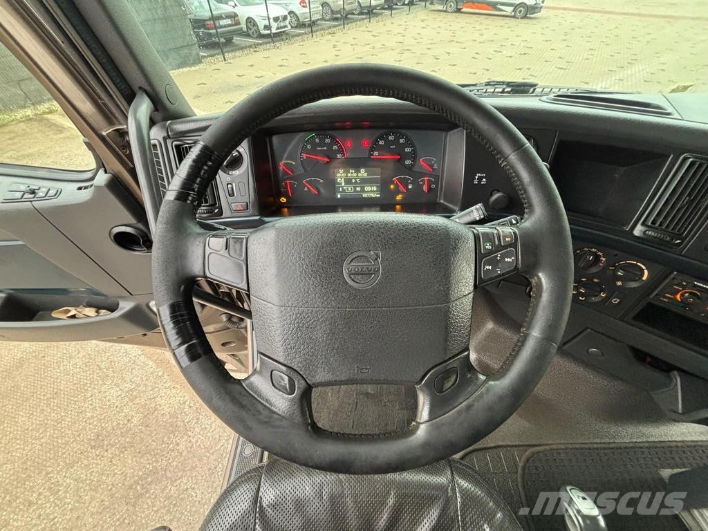 Volvo FH 500 6x2 GLOBE XL / HYDRAULICS Vlačilci