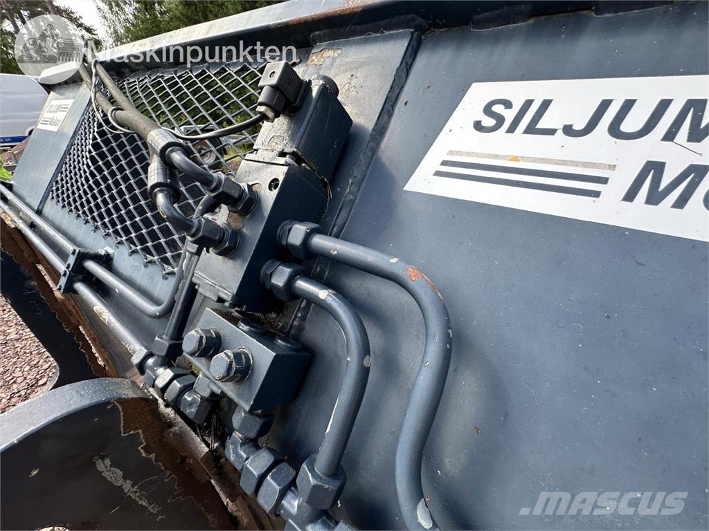 Siljum Mekan 0 حراثات ونصول الجليد