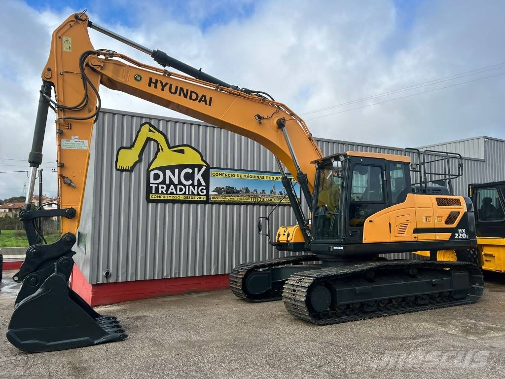 Hyundai HX 220 L Bageri guseničari