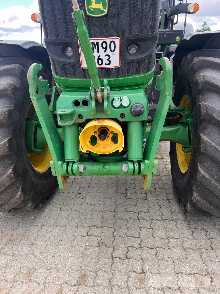John Deere 6210 R AutoPower Traktorer