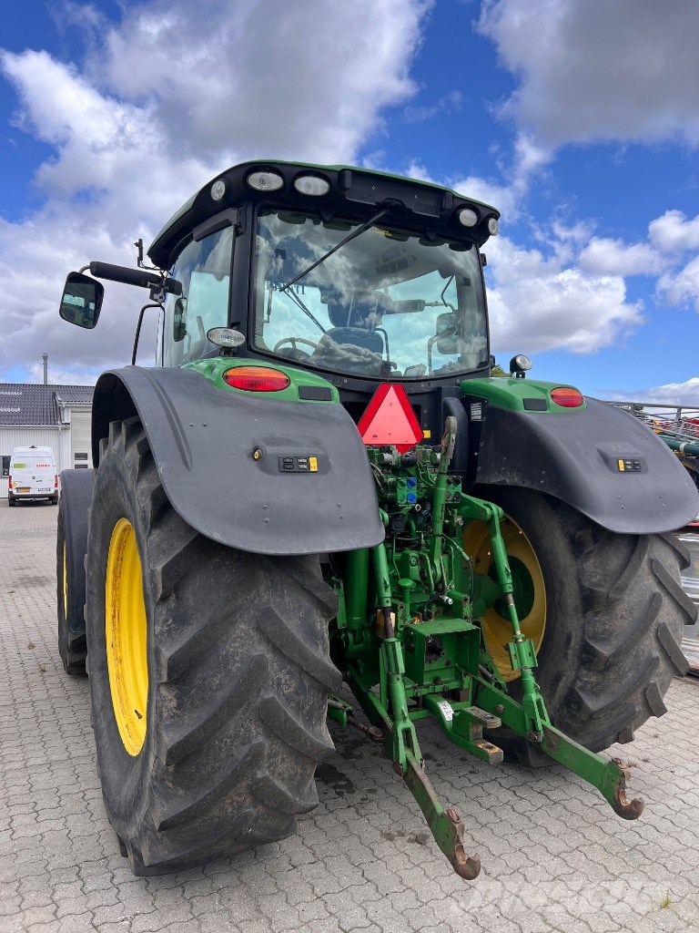 John Deere 6210 R AutoPower Traktorer