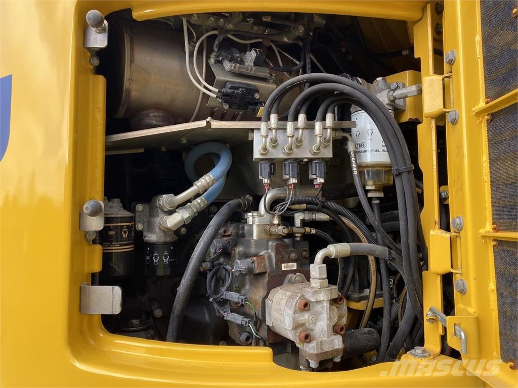 Komatsu PW118MR-11 Ekskavatori uz riteņiem