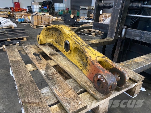 CAT 907 BUCKET LINK Lanças e braços