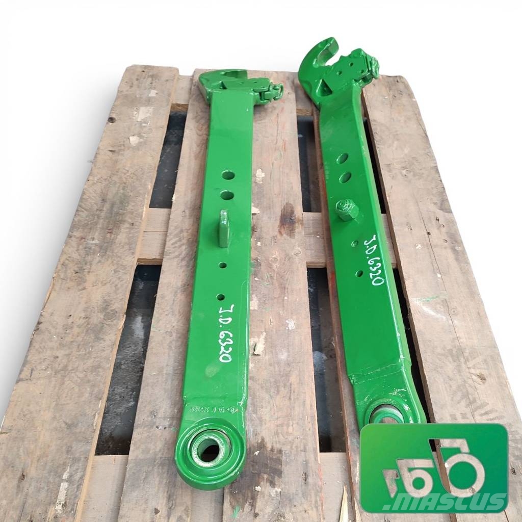 John Deere 6320 Arm Lifting arm Hook Lower link AL117717 AL16 Podvozky a zavěšení kol