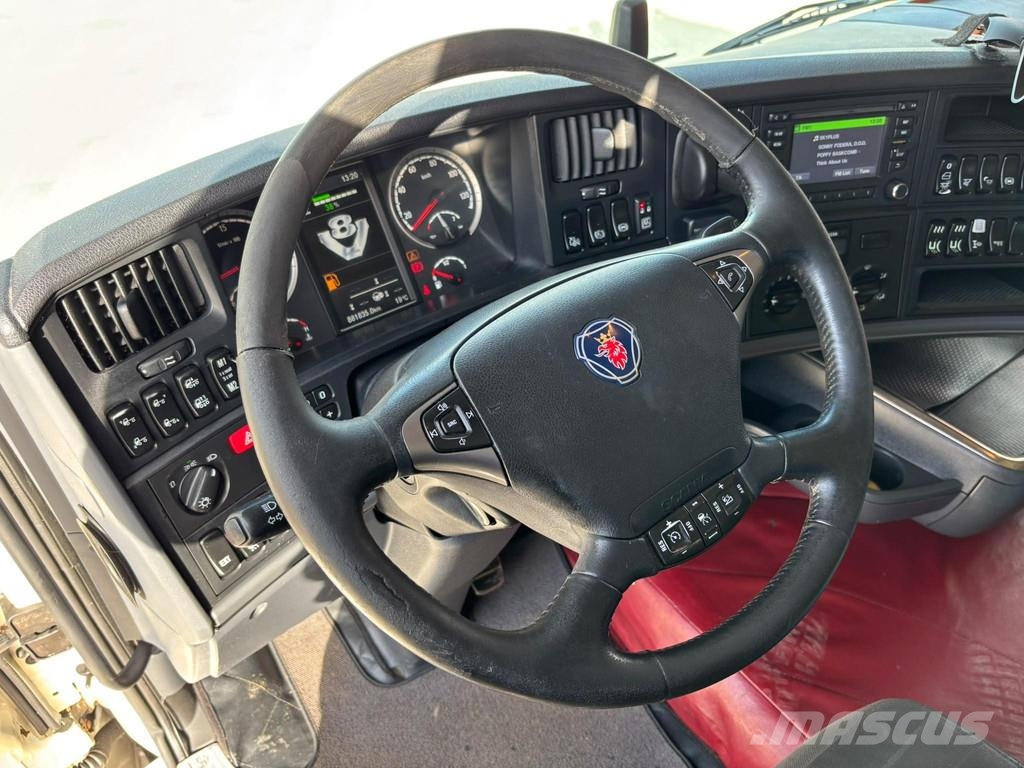 Scania R730 6x4 RETARDER 厢式货车