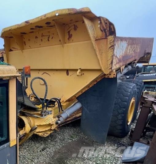 Volvo A25D dumpervogn アーティキュレート式ダンプトラック