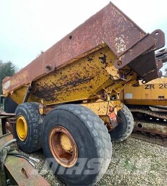 Volvo A25D dumpervogn アーティキュレート式ダンプトラック