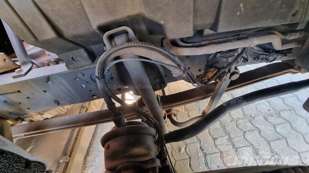 Mercedes-Benz Atego 1523 كناسات