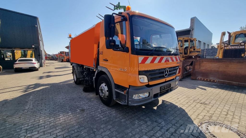 Mercedes-Benz Atego 1523 Lakaisukoneet