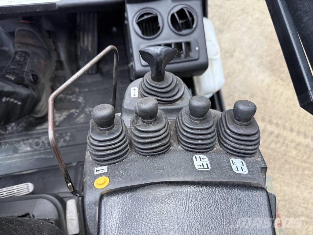 Toyota 40-8 FD 35N Chariots diesel