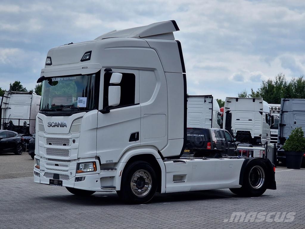 Scania R520 V8 NGS retarder - steel / air - navi - fridge Sattelzugmaschinen