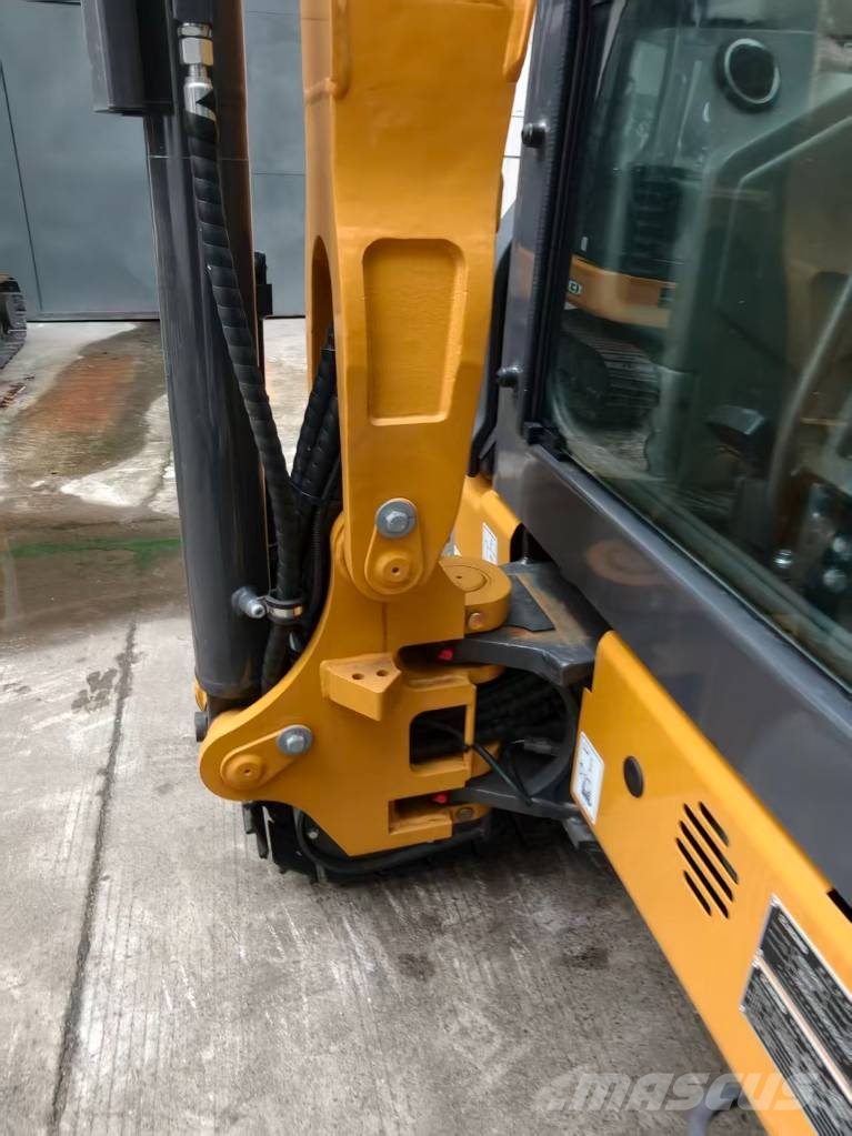 XCMG XE 27 U Mini kotrók < 7t