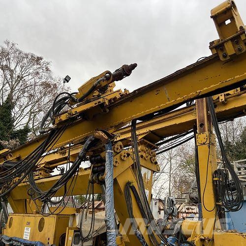CMV Sonda Tunel Jet/2 Handling and placing equipment