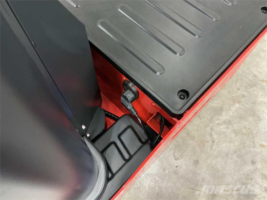 Linde MV01 معدات الرفع عالي المستوى