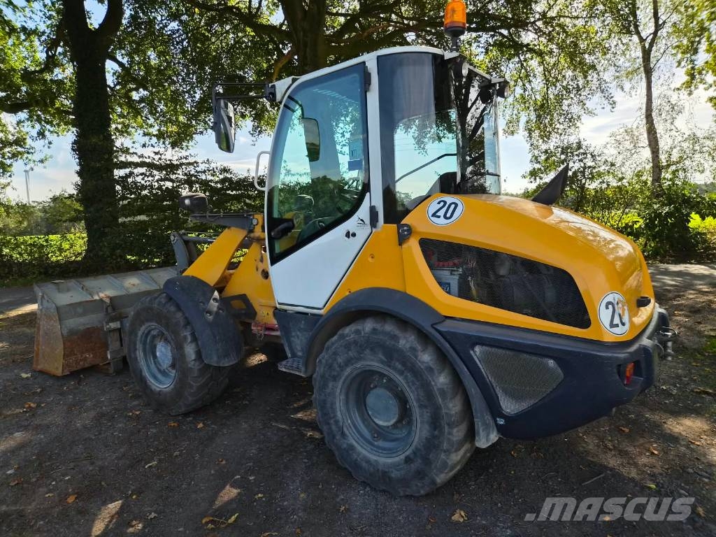 Liebherr L 506 Compact Wielladers