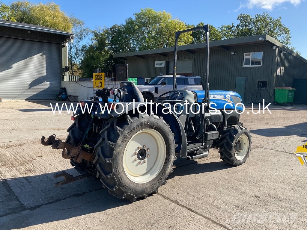 New Holland T 4.65 V Tractors