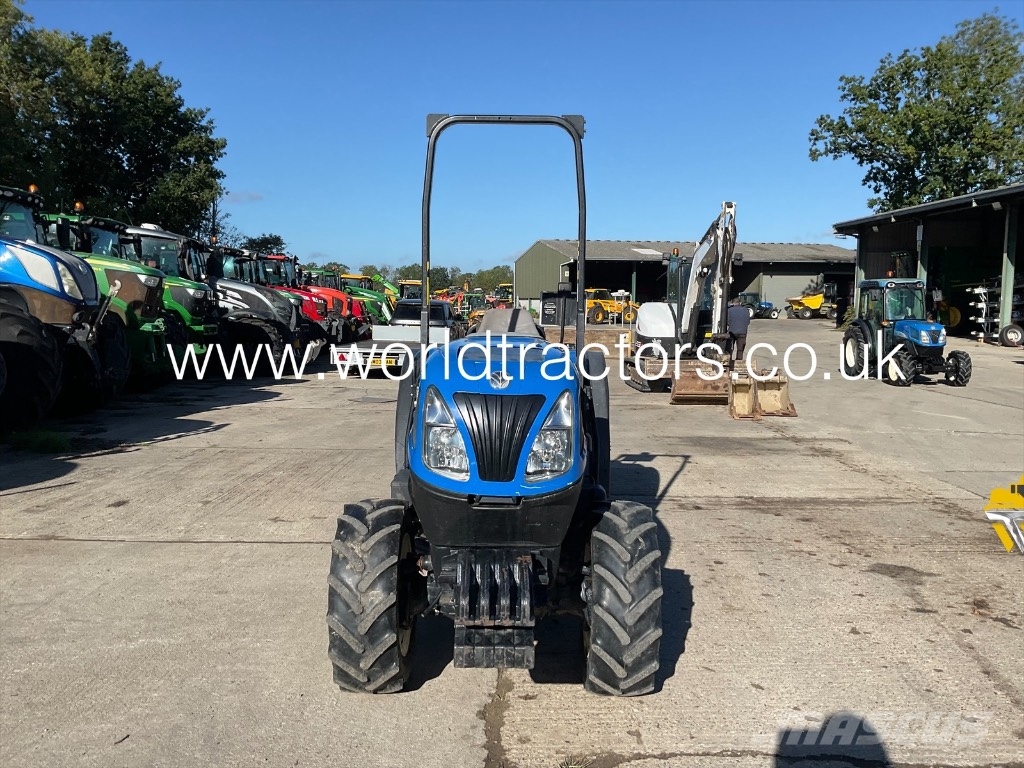 New Holland T 4.65 V Tractors