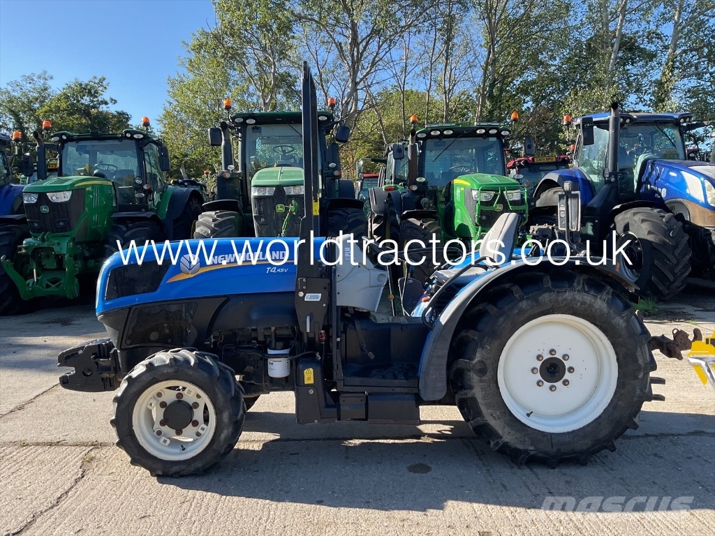 New Holland T 4.65 V Tractors