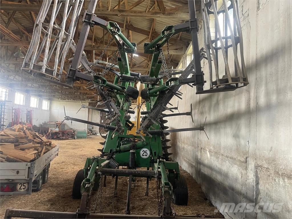 John Deere Multitiller 410 A Cultivatoren