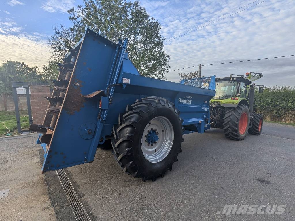 Bunning LOWLANDER MK4 75 معدات توزيع السماد العضوي