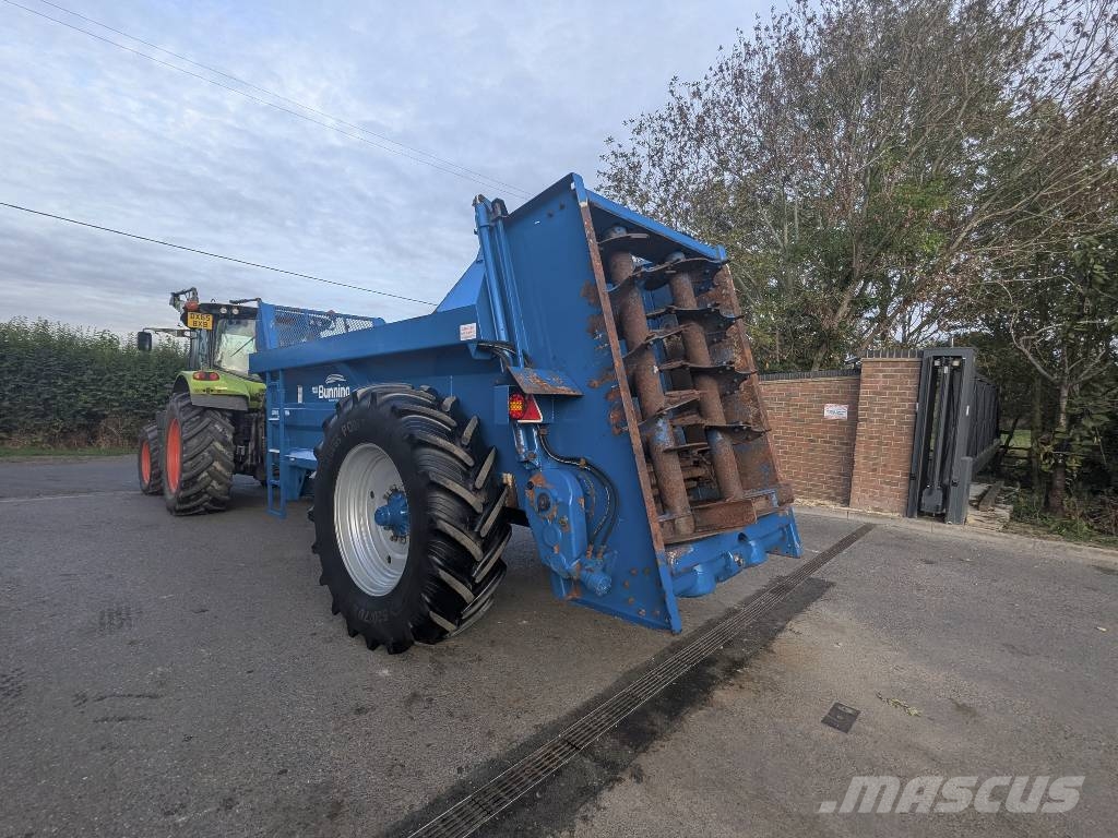 Bunning LOWLANDER MK4 75 معدات توزيع السماد العضوي