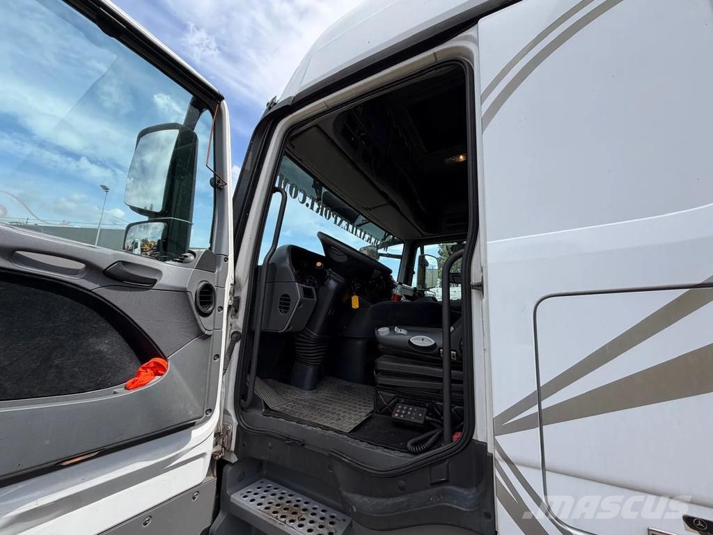 Mercedes-Benz Actros 1836 MP3 - Box Truck - 6 Cylinder - Spare T شاحنات ذات هيكل صندوقي