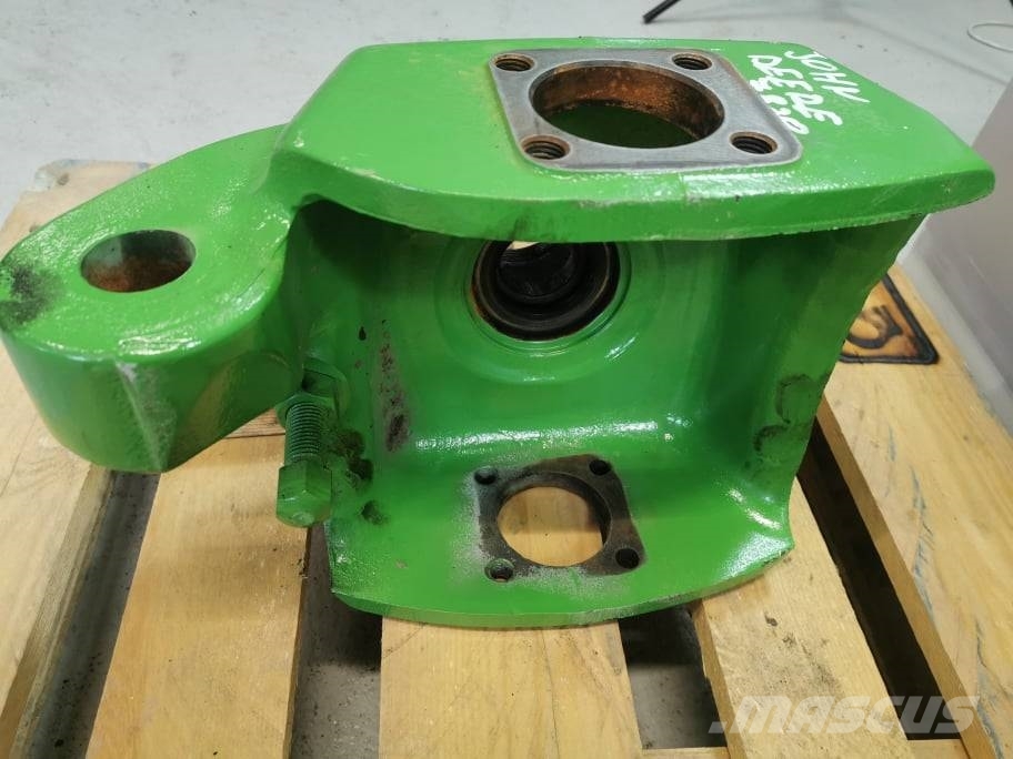 John Deere 7820 left crossover Коробка передач