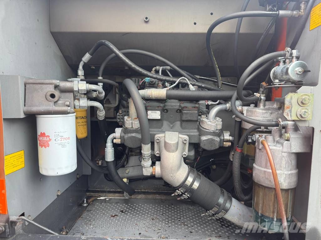 Hitachi ZX 210-3 Escavadeiras de esteiras