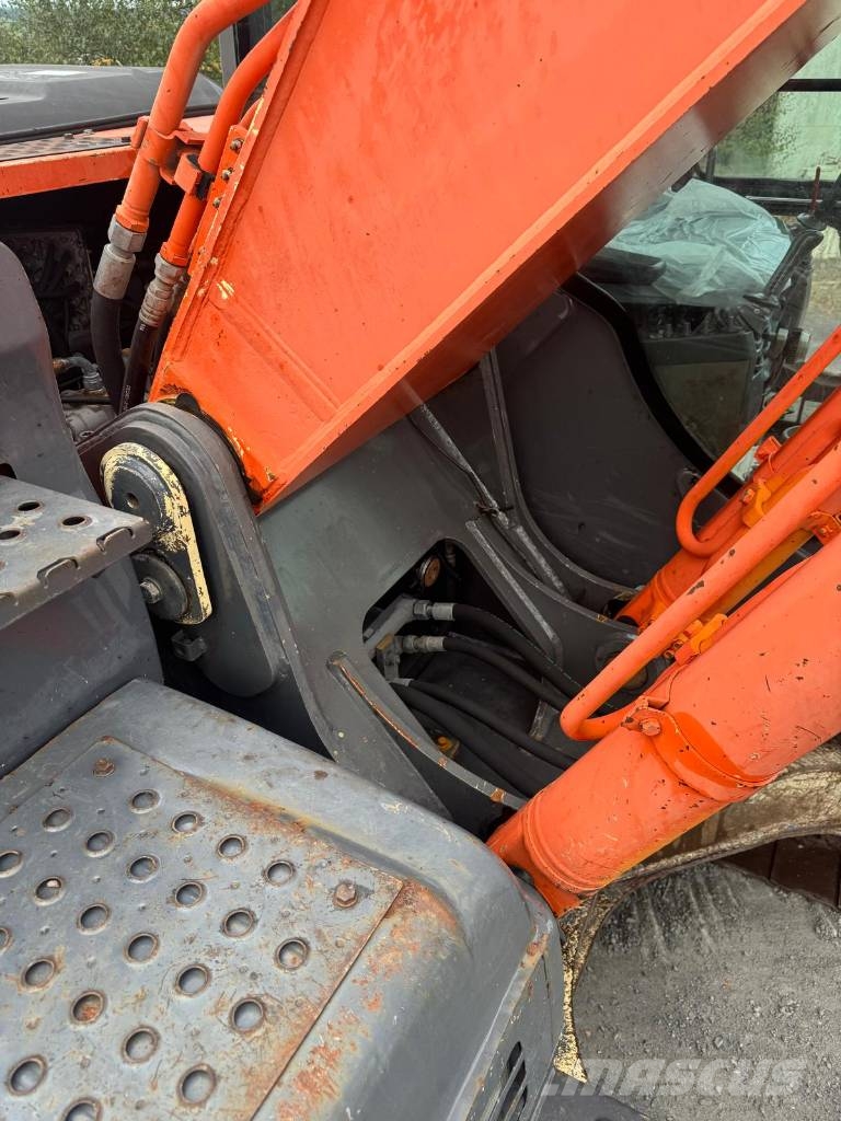 Hitachi ZX 210-3 Escavadeiras de esteiras