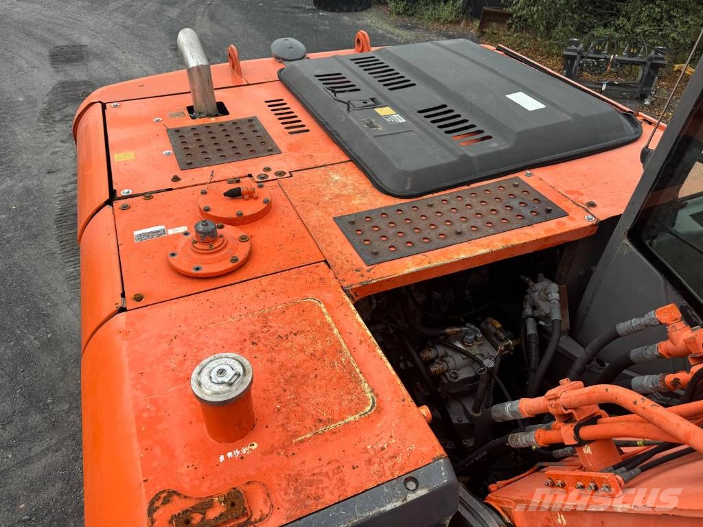 Hitachi ZX 210-3 Escavadeiras de esteiras