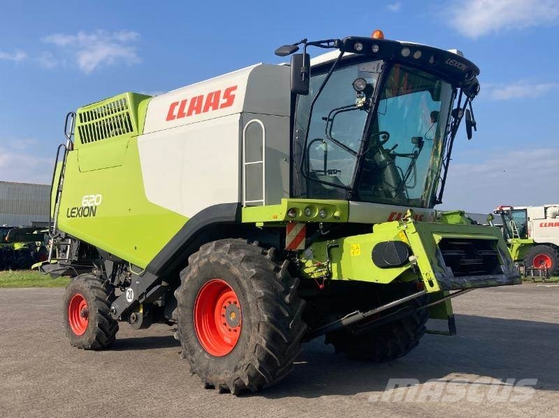 CLAAS LEXION 620 Combine harvesters