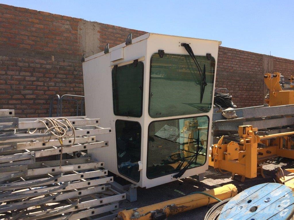 Potain MD 345 L12 Żurawie wieżowe